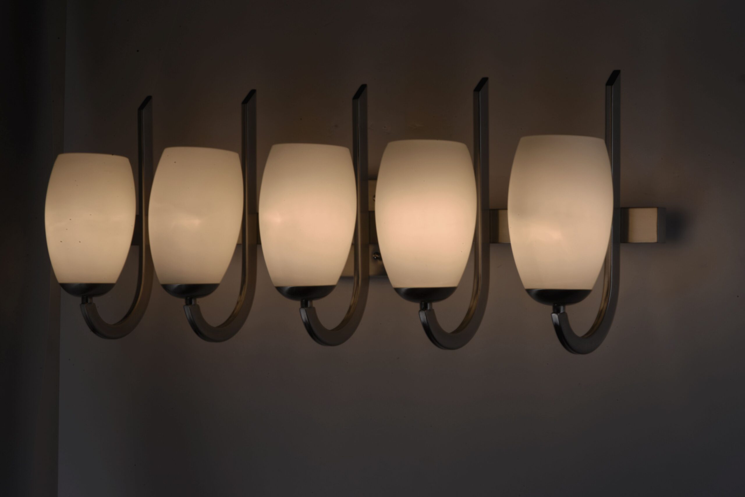 Taylor 5-Light Bath Vanity 21645SWSN - Image 2